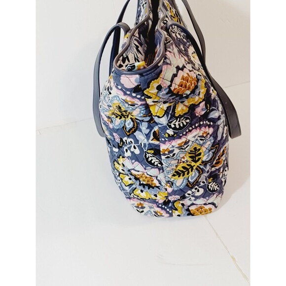 Vera Bradley Charmont Meadow XL floral Quilted Tote Bag 18"x14"x6" EUC - Picture 6 of 10